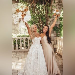 Show me your mumu Faith maxi dress champagne luxe satin dress size small